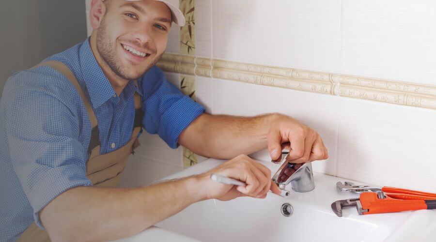 Expert burst pipe repair services in Vandervoort, AR